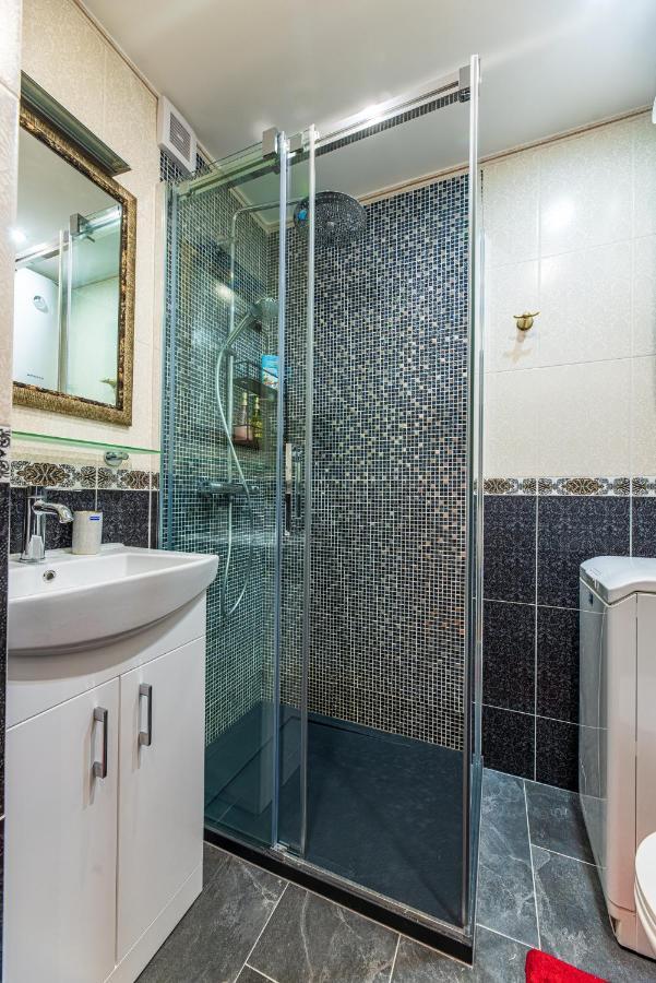 Excellent Apartment In พาลังกา ภายนอก รูปภาพ