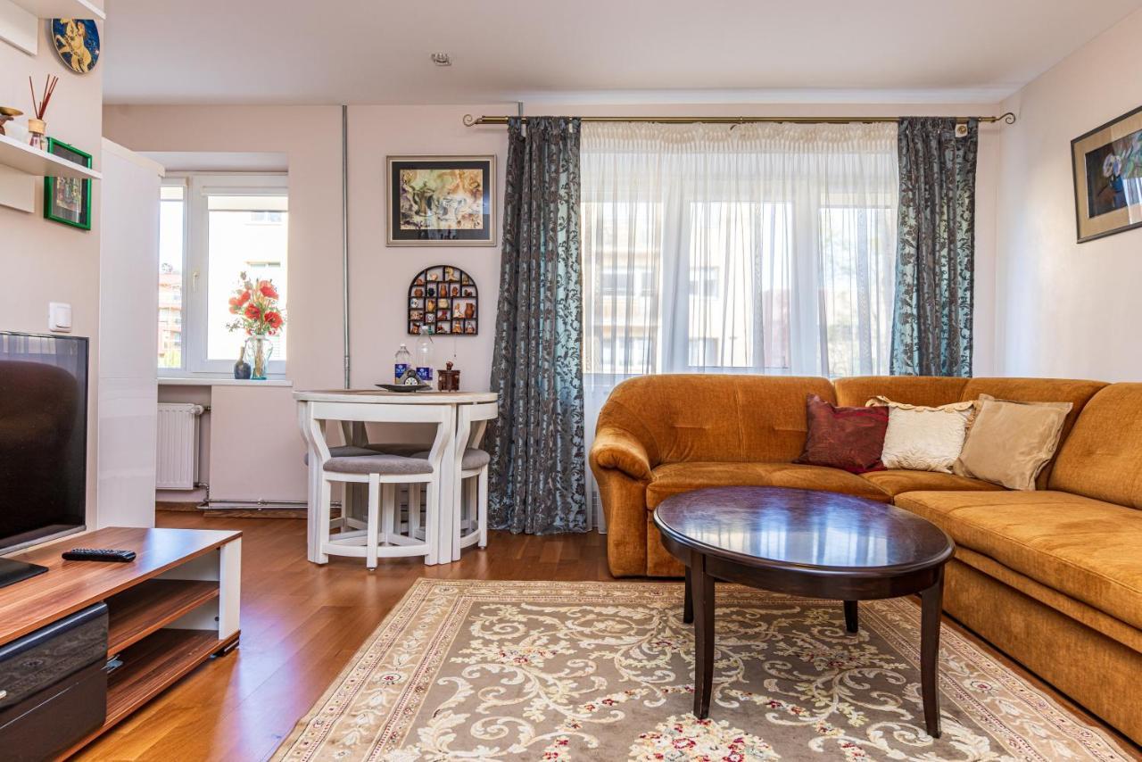 Excellent Apartment In พาลังกา ภายนอก รูปภาพ